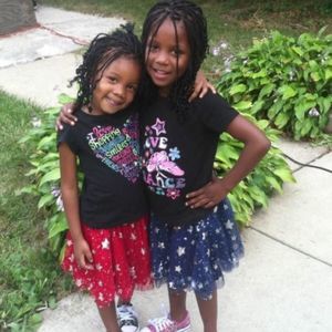 Meet your Posher, Gloria